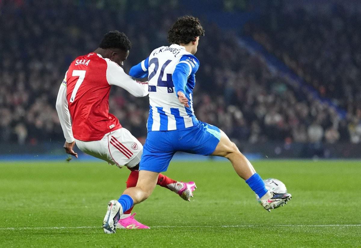 足球篮球-3球4助攻，萨卡生涯英超对阵布莱顿造7球所有对手第三多